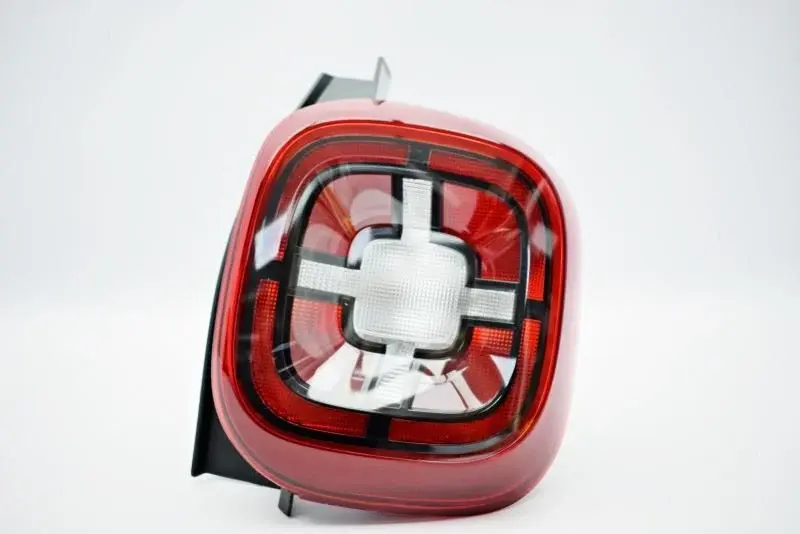 MAR-411215 - Stop Lambası Duysuz  Sağ (Dacia Duster 2018-) 265503601R