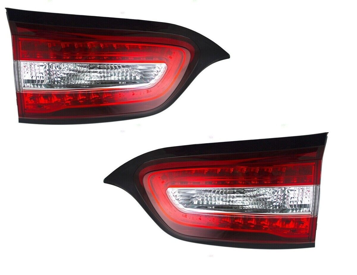 Stop Lambası İç Set Cherokee 15> - 68330344AA