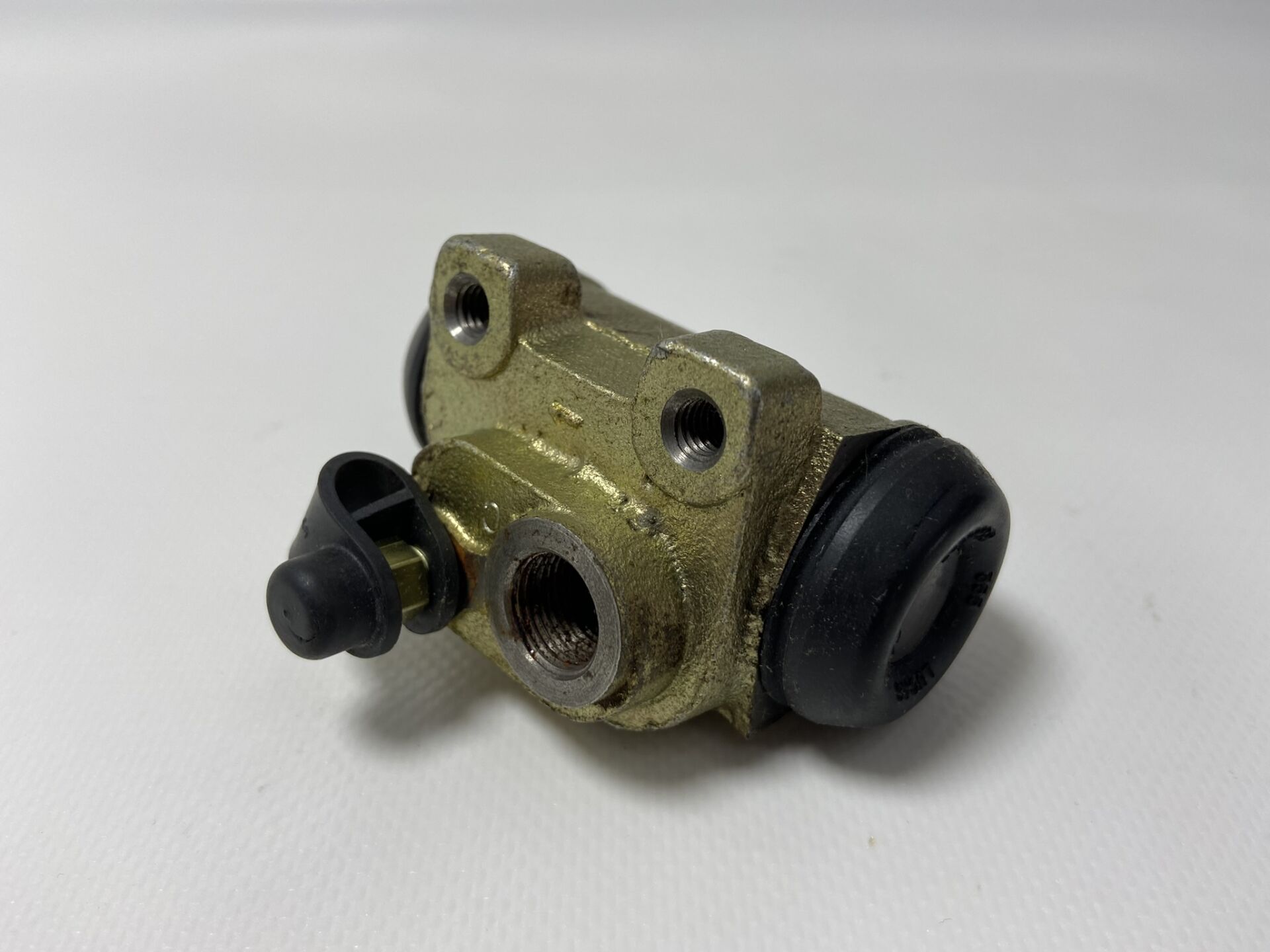 HLL-8AW 355 532-291 - Fren Silindiri Sol Clio E.M Citroen Xsara 97-Abs'siz Zx 91-Peugeot 7701033600