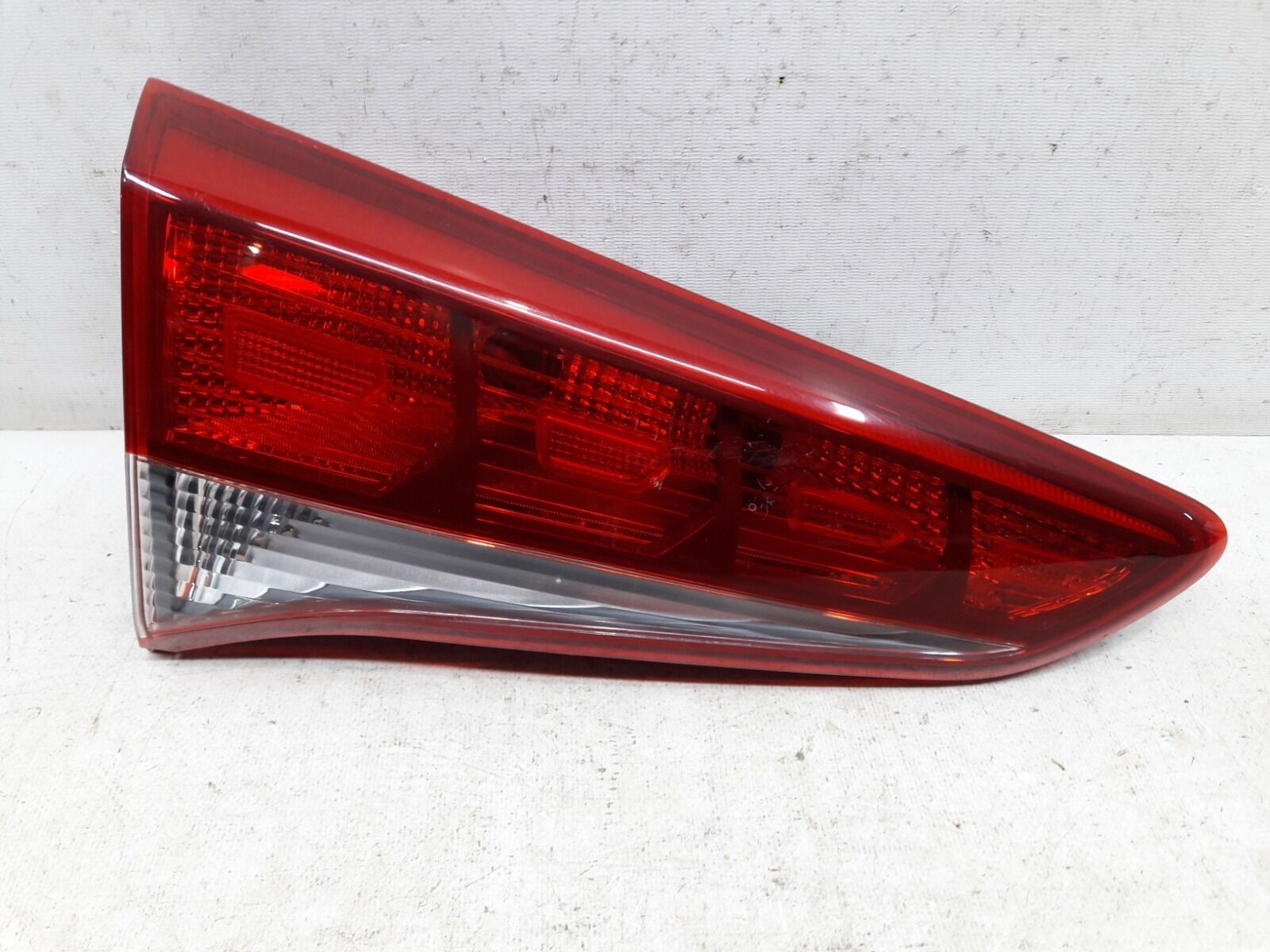 Stop Lambası Sol İç Hyundaı Tucson 16 - 92403-D3000