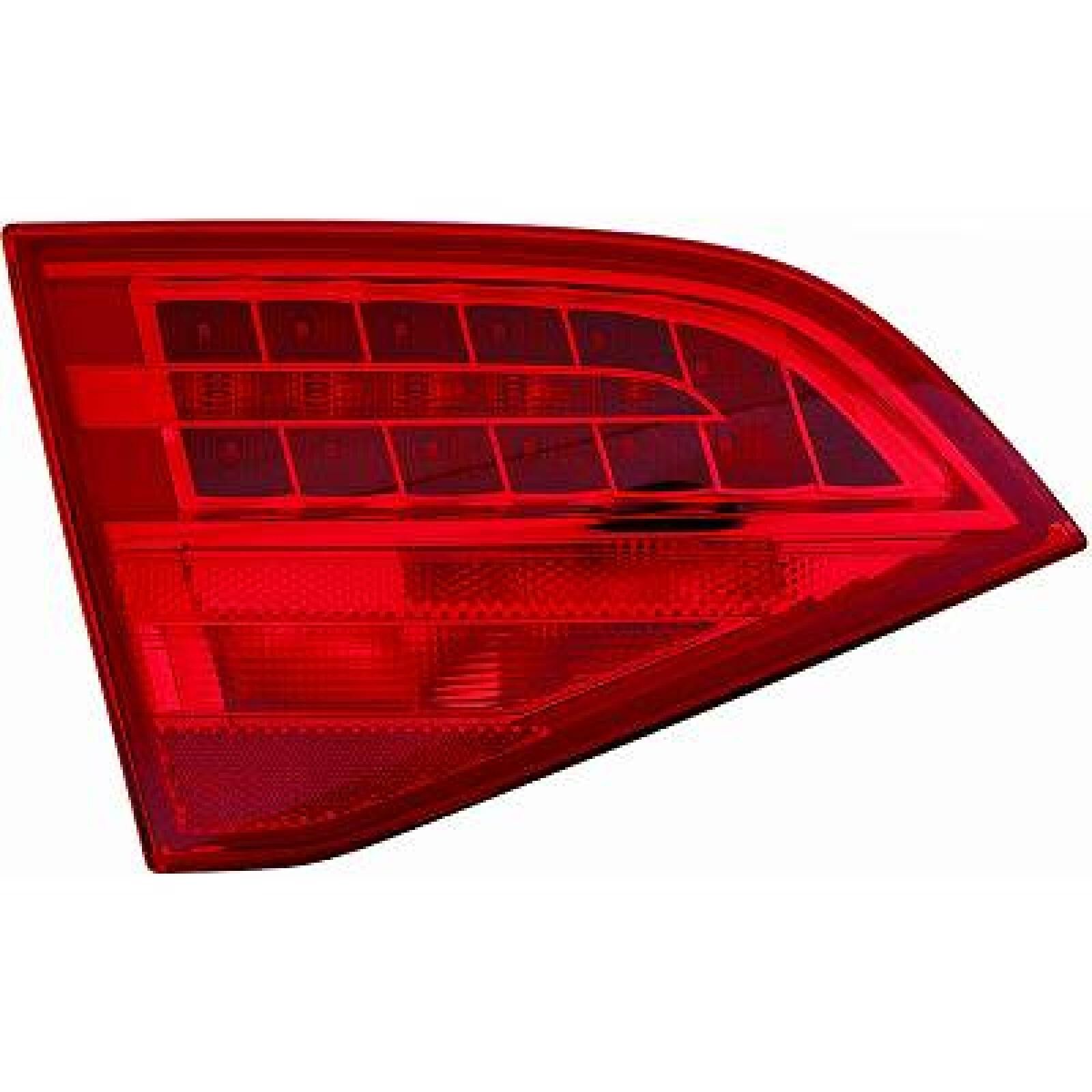 Stop Lambası Ledlı Sağ İç A4 08>15 - 8K9945094B