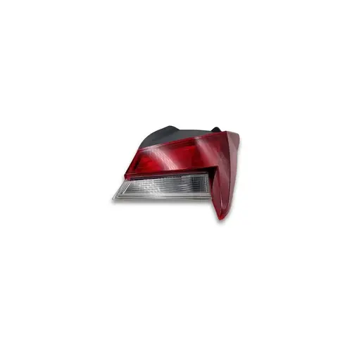 Stop Lambası Dış Sağ Ledlı Elantra 20>22 - 92402AA000