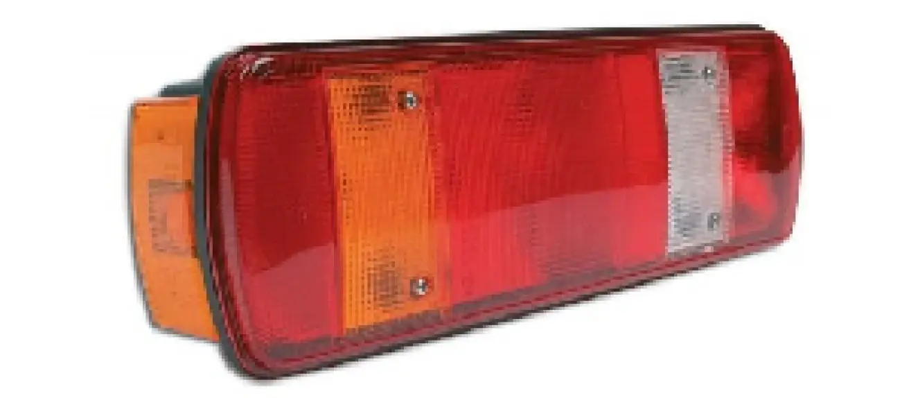 Stop Lambası Dış Sağ Toyota Carına E 96>99 - 8155005030