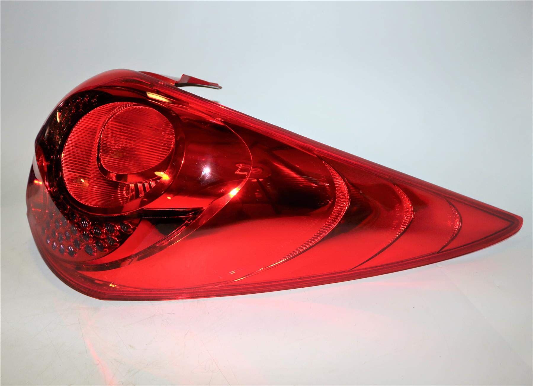 PSA 6351.CT ORJINAL SAĞ ARKA STOP PEUGEOT P207 STATION WAGON SW 07>